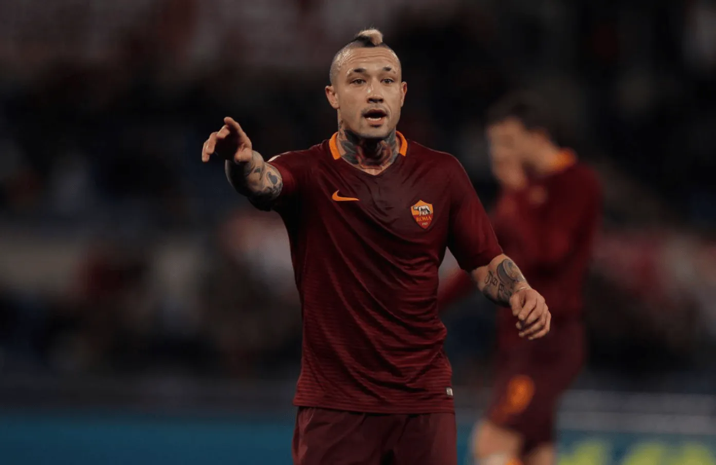 欧博官网-纳英戈兰：希望托蒂重返罗马，我仍能在意甲踢球