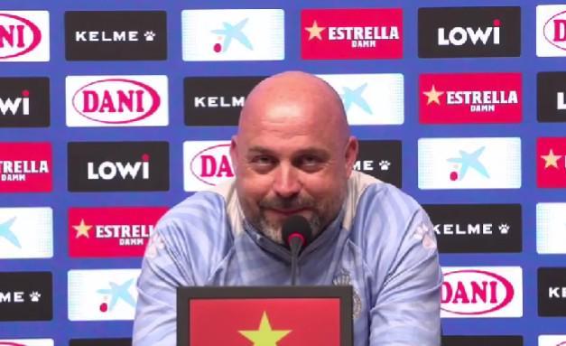 欧博官网-西班牙人主帅：我告诉球员们再不赢球，我将饭碗不保、流落街头